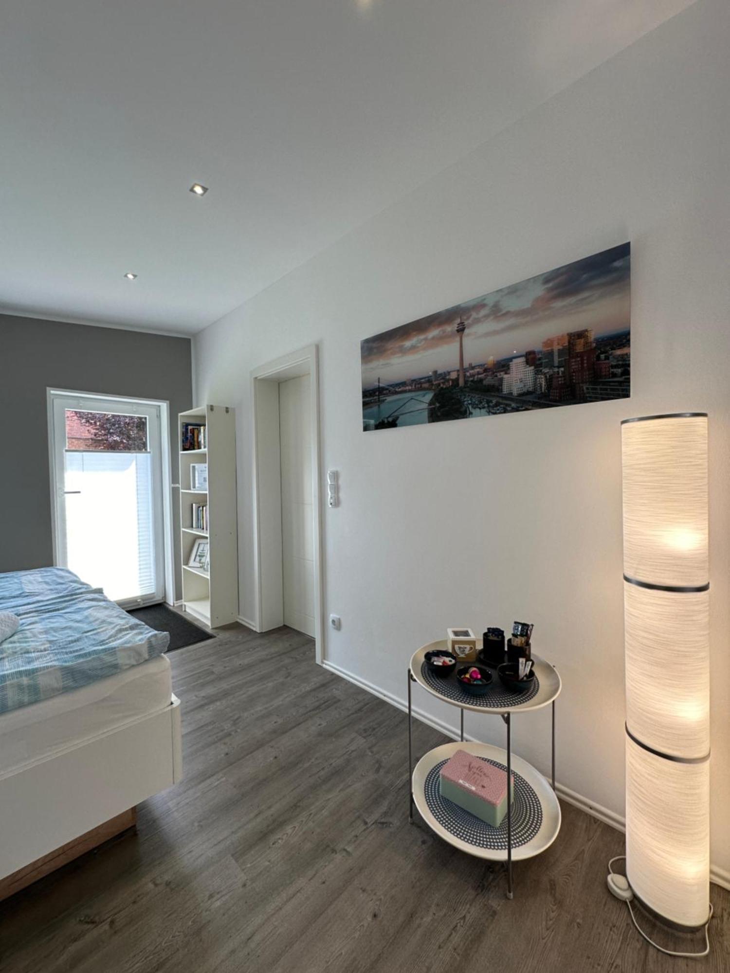 Auszeit Apartment Duesseldorf Bagian luar foto