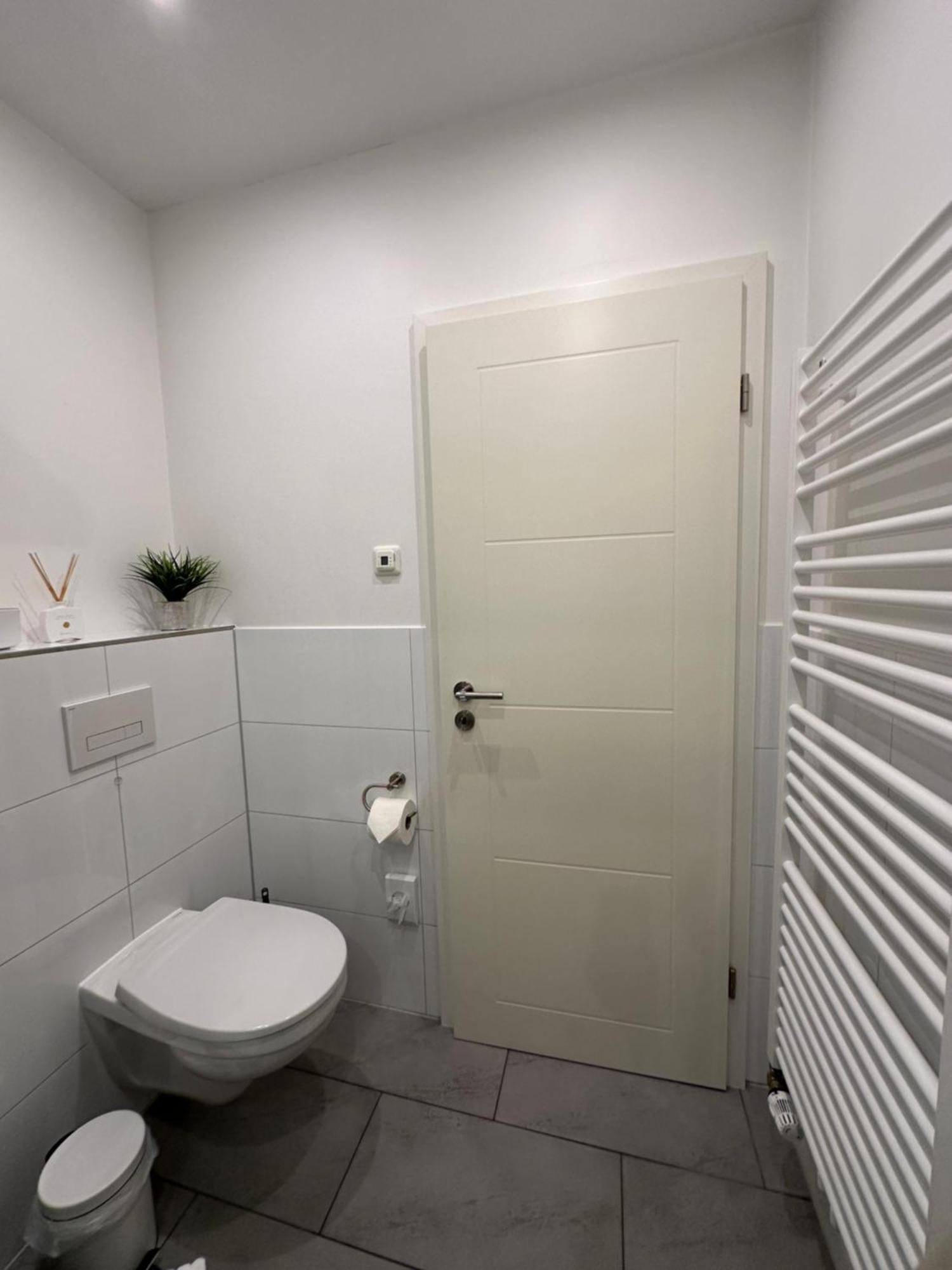 Auszeit Apartment Duesseldorf Bagian luar foto